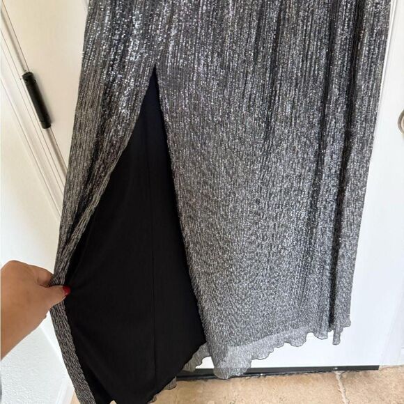 Dress The Population Kienna Gown - Picture 5 of 8